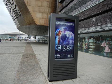 Outdoor Digital Screens | Inform, Entertain, Promote and Advertise