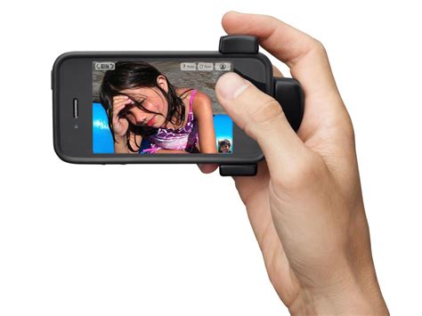 Belkin LiveAction Camera Grip for iPhone 4 and iPod Touch | Gadgetsin