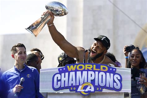 Los Angeles celebrates with parade After Rams Super Bowl Win - ESPN 98. ...