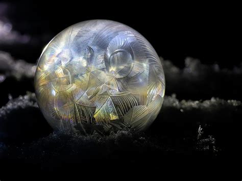 Frozen Bubbles Photography That Takes Your Breath Away | Our Canada