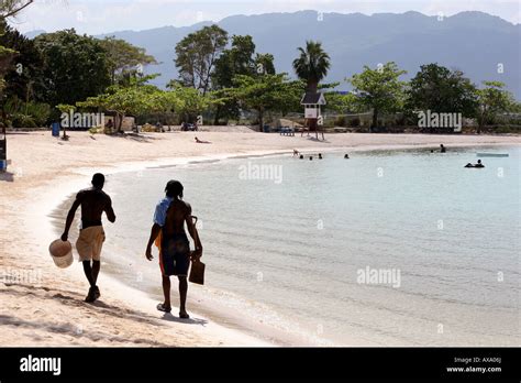 Walter Fletcher Beach, Montego Bay, Jamaica Stock Photo - Alamy