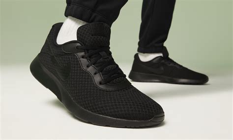 Nike Tanjun Review: Unbelievable Comfort and Style - Is This the Perfect Sneaker? - ShoesGuidance