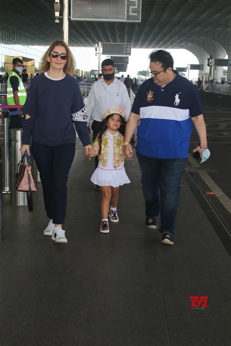 Adnan Sami With Family Spotted At Airport - Gallery - Social News XYZ