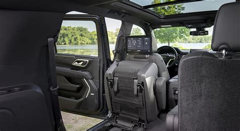 2021 Chevrolet Suburban Z71 - Interior, Seats, car, HD wallpaper | Peakpx