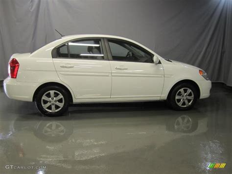 Nordic White 2009 Hyundai Accent GLS 4 Door Exterior Photo #39613465 | GTCarLot.com