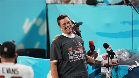 Tom Brady Will Step Into Fox Broadcast Booth After He Retires - The New ...