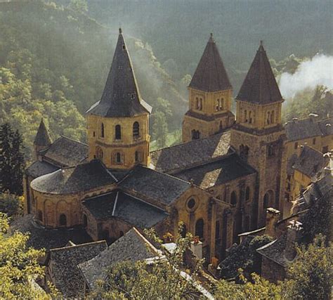 Abbey Church of St. Foy, 12th century, Conques, France | Church ...