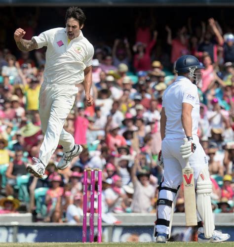 Michael Clarke gets his hands on the Ashes | ESPNcricinfo.com