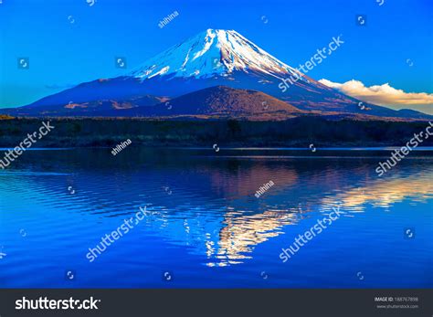 World Heritage Mount Fuji Lake Shoji Stock Photo (Edit Now) 188767898