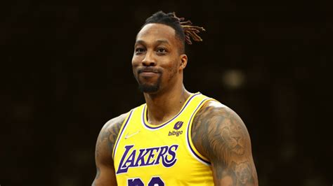 Dwight Howard compares his relationship with the LA Lakers to that of ...