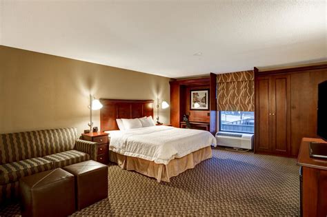 Discount Coupon for Hampton Inn Beckley in Beckley, West Virginia - Save Money!