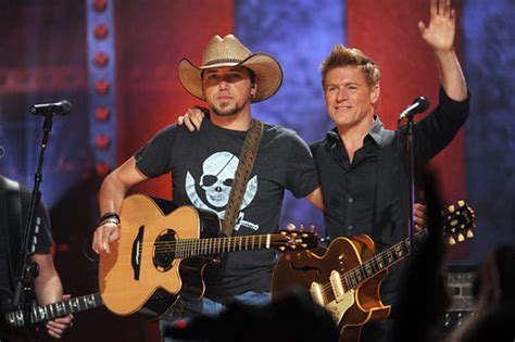 Media Source Music Blog: Jason Aldean & Bryan Adams - Heaven (Live)