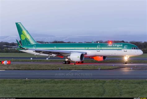 Aer Lingus reveals new hard product for 757 fleet