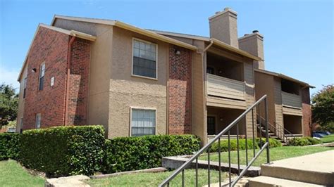 Ashwood Park Apartments Dallas - $969+ for 1 & 2 Bed Apts