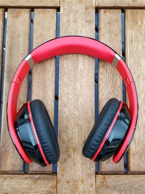 Built to Stay Comfortable – An Mpow Bluetooth Headphone Review - Qwerty Articles