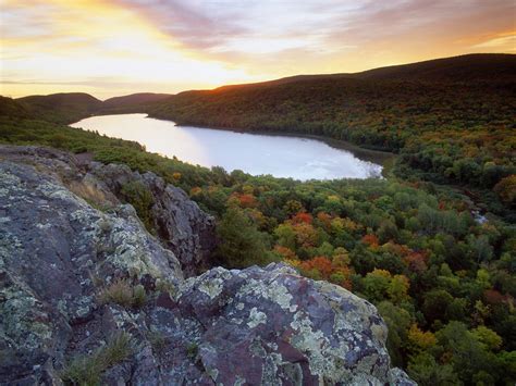 Lake of the Clouds at Sunset Porcupine Mountains State Park Michigan ...