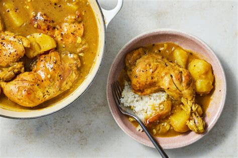 Jamaican Curry Chicken and Potatoes