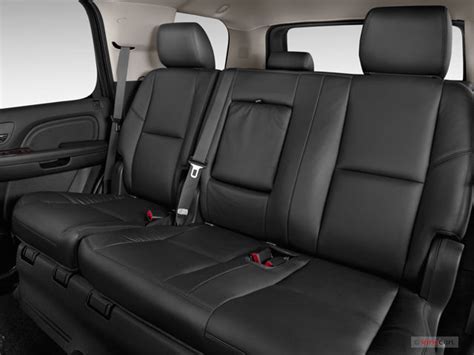 2013 GMC Yukon Hybrid Interior | U.S. News & World Report