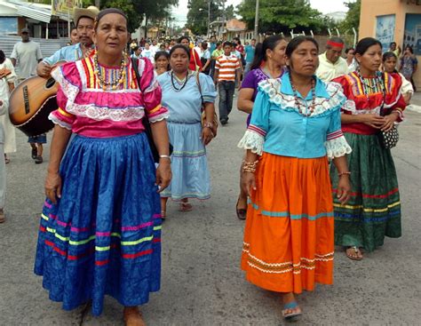 De Honduras: Diario de Fotografías | Honduras clothing, Honduras, Global dress