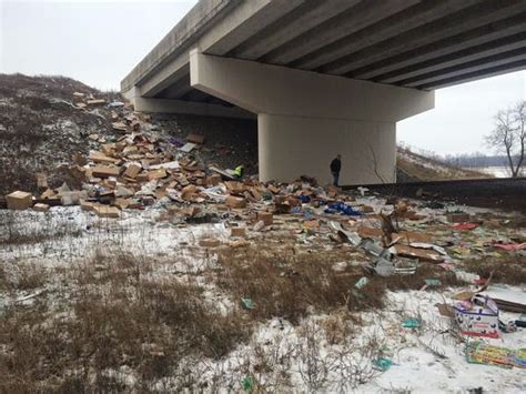 MEC&F Expert Engineers : UPS Truck Crash Spills Packages Along Highway ...