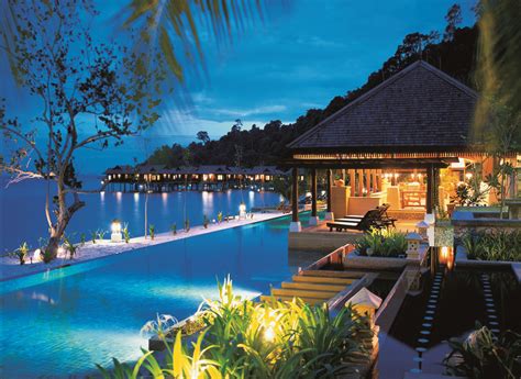 Great Deals on Malaysia Honeymoon Packages