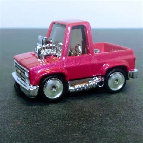 Hot Wheels Tooned '83 Silverado | Hot wheels, Toy car, Pinkalicious