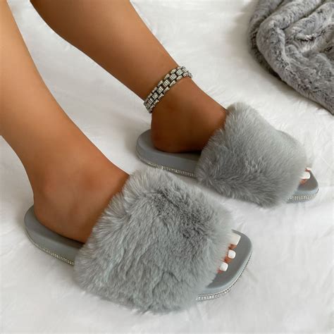 Candyfloss Light Grey Fluffy Faux Fur Slippers | SIMMI London