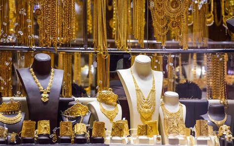 Best Gold Shops in Dubai: Damas, Joyalukkas & More – MyBayut