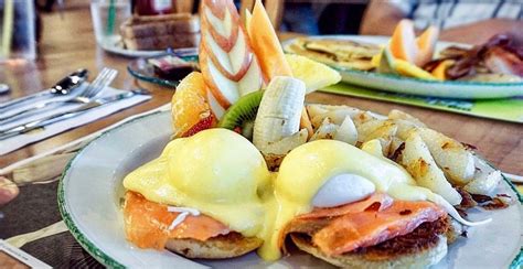 Cora Breakfast and Lunch to open in Surrey January 21 | Dished