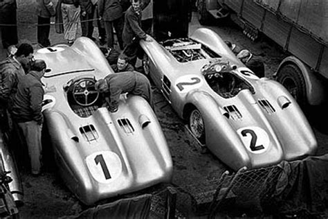 Juan Manuel Fangio | Classic racing cars, Classic cars, Racing