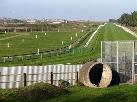 Great Yarmouth racecourse © Evelyn Simak :: Geograph Britain and Ireland