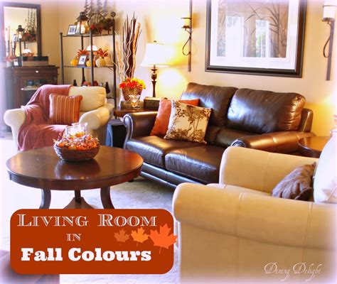 Dining Delight: Living Room in Fall Colours