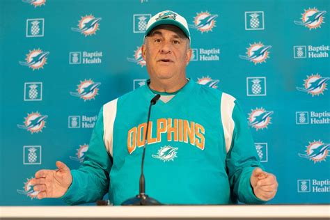 Miami Dolphins, Vic Fangio part ways; could his next DC job already be ...