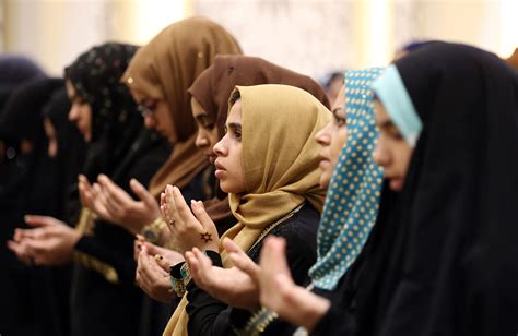 In Pictures: Muslims celebrate Eid-ul-Azha around the world