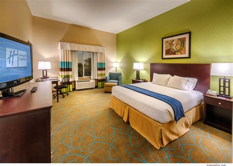 Discount Coupon for Holiday Inn Express Hotel & Suites Red Bluff-South Redding in Red Bluff ...