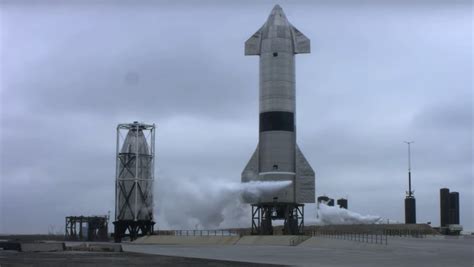 SpaceX Submits Plans for First Starship Orbital Test Flight