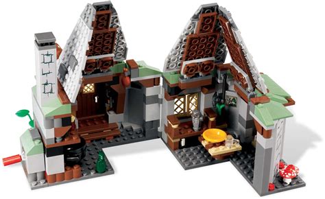 Hagrid's Hut LEGO Set | Harry Potter - Netbricks | Rent awesome LEGO ...