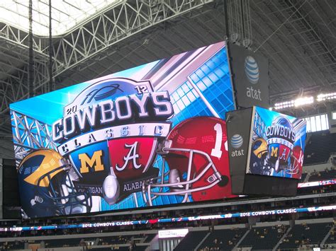 Michigan vs. Alabama in Cowboys Stadium