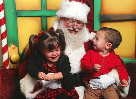 Santa Claus Fails: The Funniest Christmas Photos | Funny christmas ...