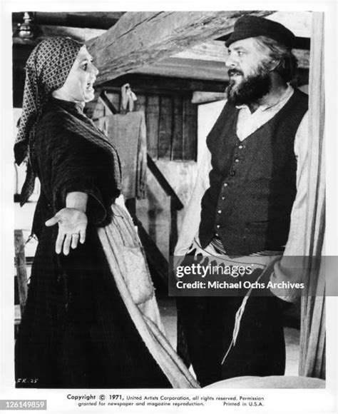 Fiddler On The Roof Photos and Premium High Res Pictures - Getty Images