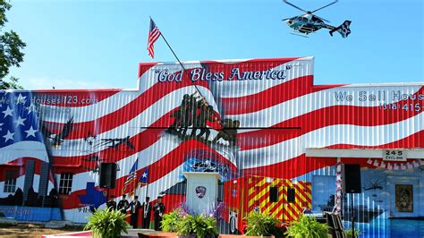 The Great American Mural – Waskom, TX – ARTISTIC SHARK