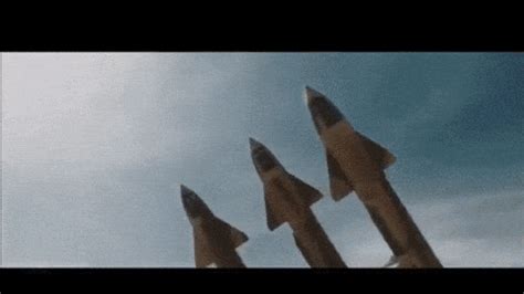 Missile Explosion Green Screen Footage On Make A Gif - vrogue.co