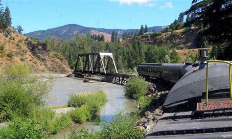 Mount Hood History & Museums: Mt Hood Railroad, Tours & Dinner Train ...