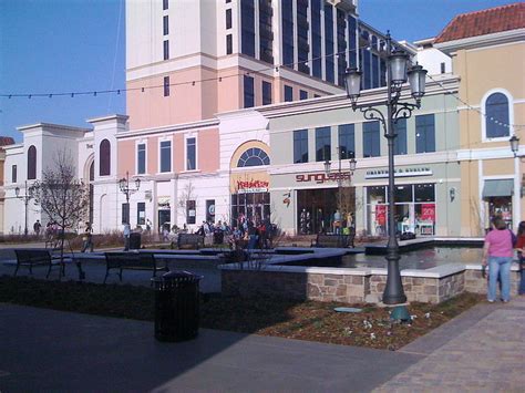 Top 7 Shopping Malls In Huntsville, Alabama | Trip101