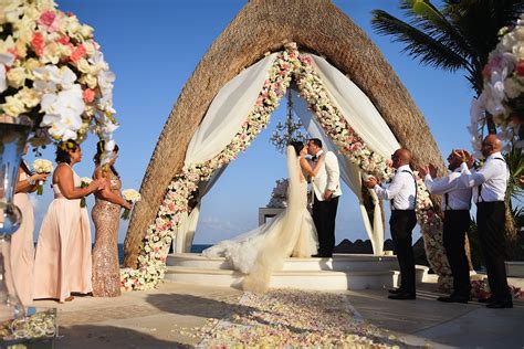 Dreams Riviera Cancun Weddings - Del Sol Photography