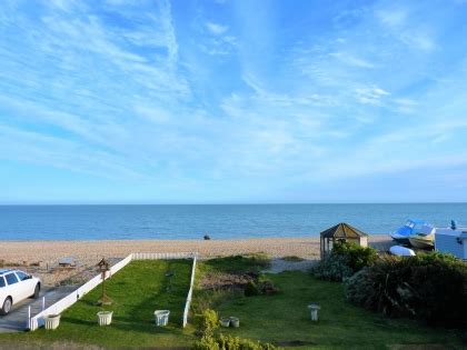 Beach Holiday Accommodation in Pevensey Bay | Self Catering