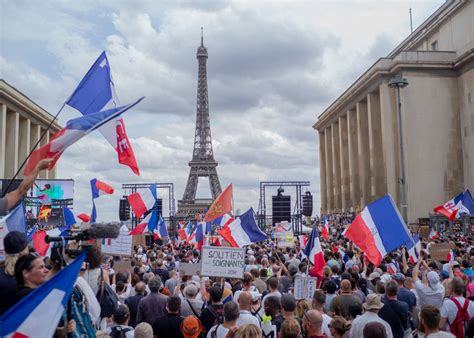 France: Macron calls for unity after anti-vaccine protests Tahiti ...