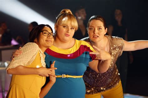 10 Super-Fun Facts About Super Fun Night, Which Finally Premieres Tonight | Glamour