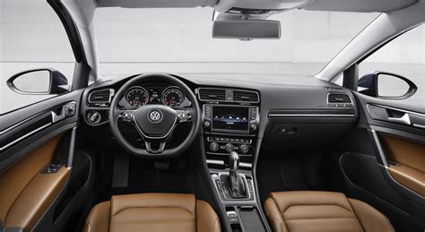 Der neue VW Golf 7: Informationen zum Preis, der Ausstattung und den Motoren - MeinAuto.de