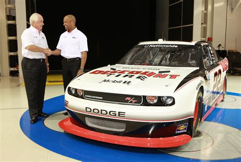 Dodge Challenger NASCAR Nationwide Introduced - autoevolution